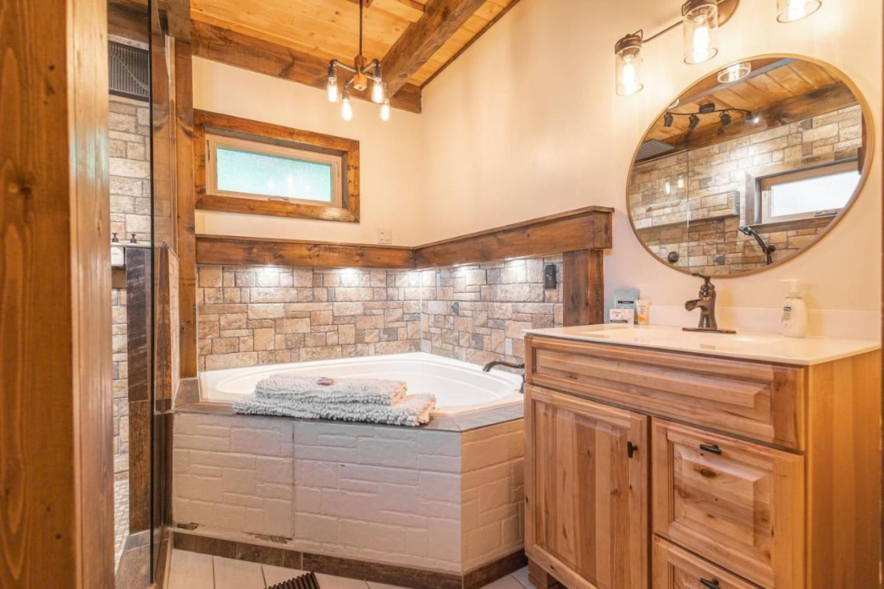 Canyon View Treehouse- Relaxing Getaway In Jasper With An Amazing View Экстерьер фото